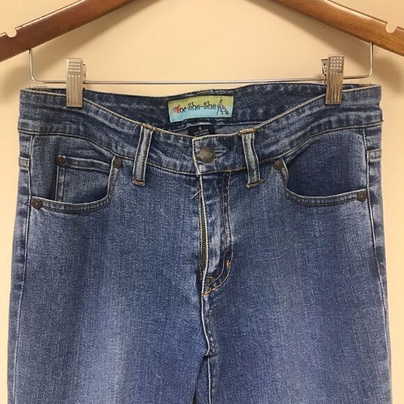 Too She She Jeans with decorative cuff. Size 6 - Picture 3 of 5